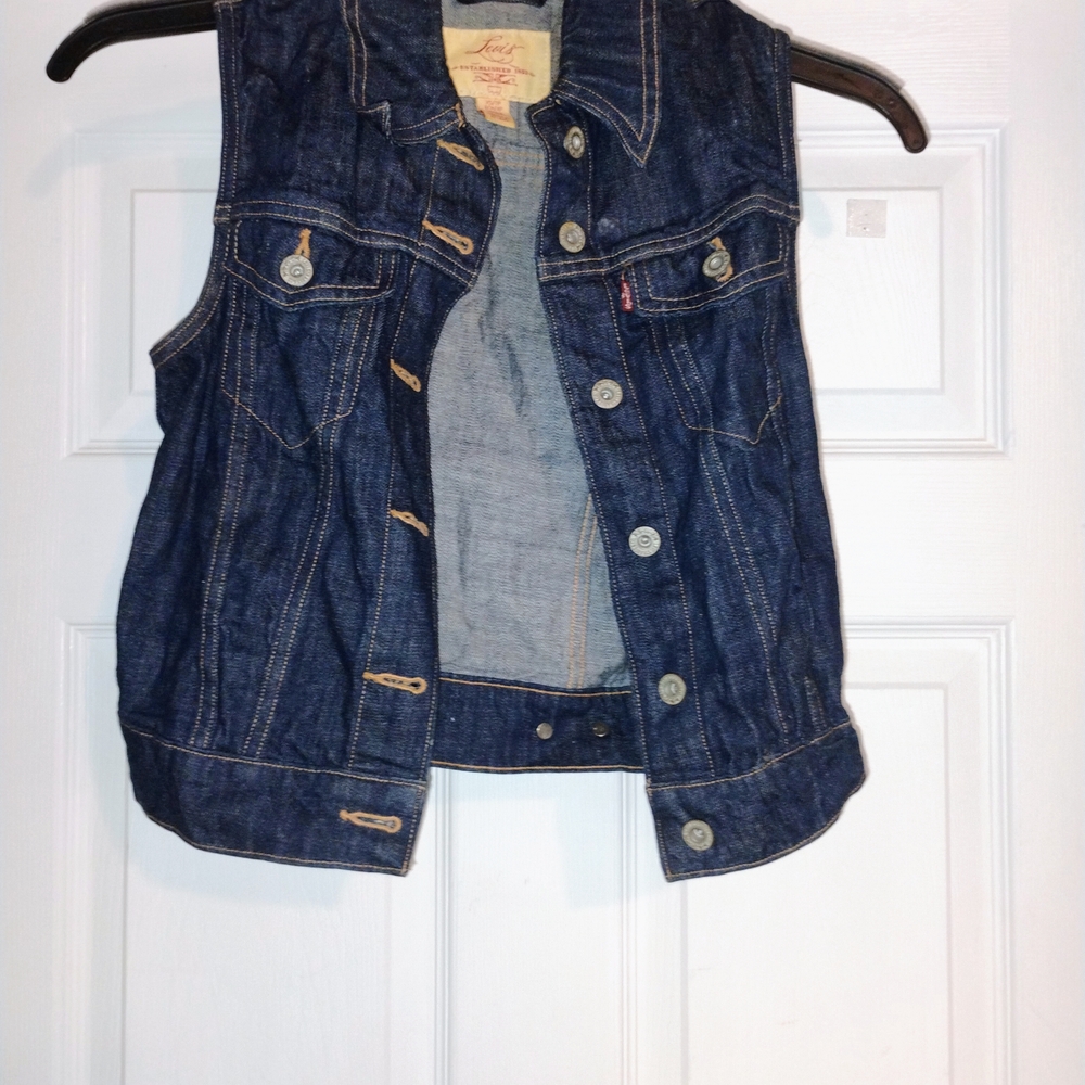 Vintage Levi's Denim Vest with Cream and Red Label Sz XS